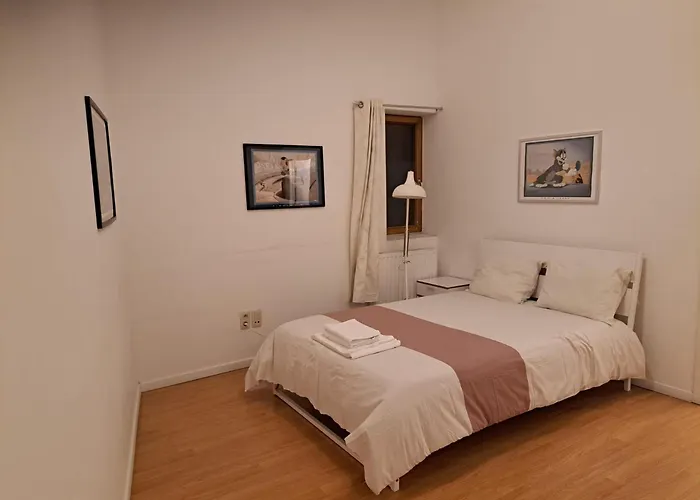 Centre De Bruxelles, Studio D